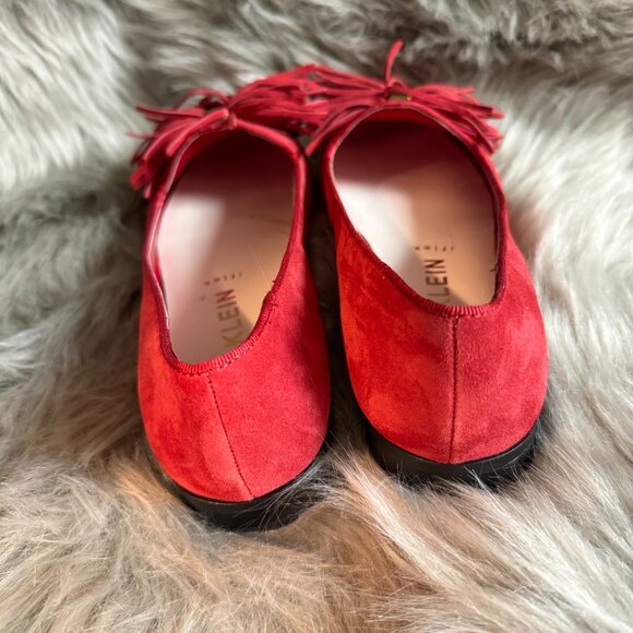 Anne Klein Red Suede Flats w/tassel - Picture 7 of 7
